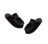 Lora UGG AUSTRALIAN SHEPHERD